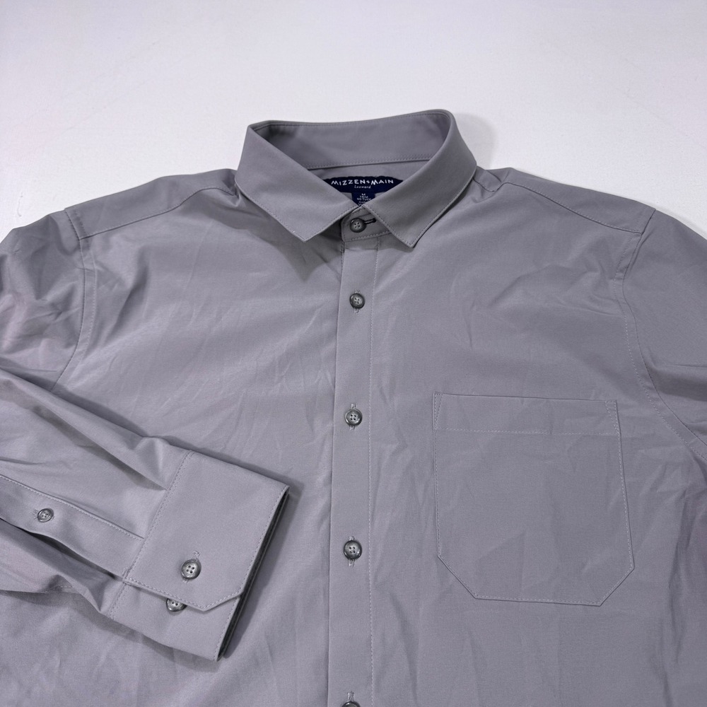 Mizzen+Main Leeward Trim Fit No Tuck Performance Dress Shirt Mens Medium Gray
